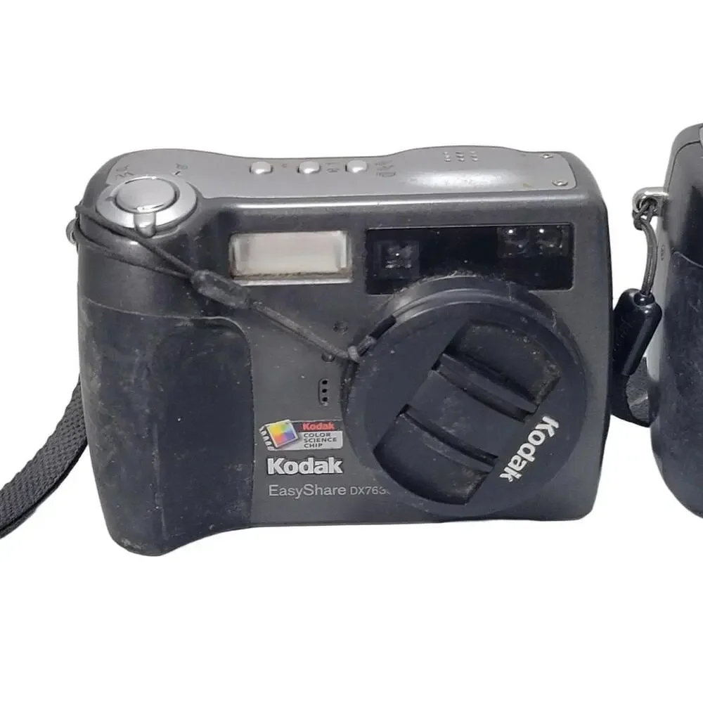 Lof Of 10 Digital Cameras For Parts Or Repair Only Kodak Olympus HP GE Sanyo